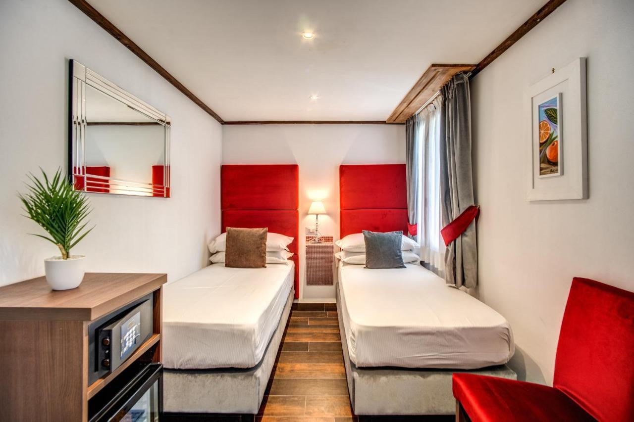 Piazza Di Spagna Comfort Rooms Rome Extérieur photo