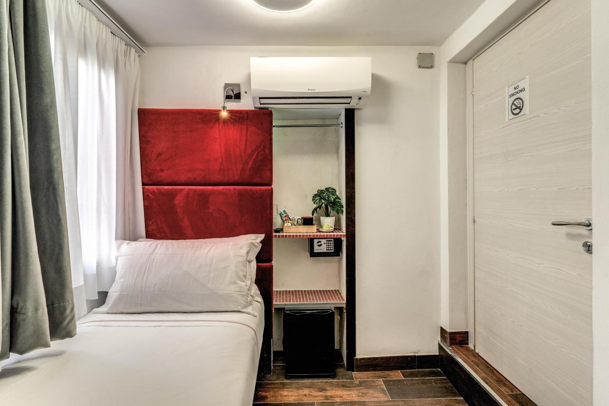 Piazza Di Spagna Comfort Rooms Rome Chambre photo